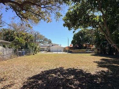 Great location to build your dreanm home. The 70X131 large lot - photo 5