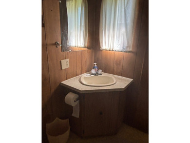 Toledo Bend Lake Getaway! This 3 bedroom, 2 bath home in - photo 21