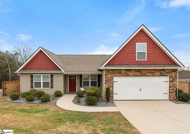 Lyman Lake Home For Sale in Lyman South Carolina