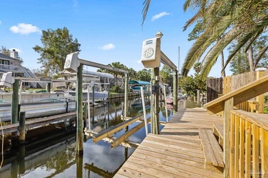 Beautiful canal-front home in the Polynesian Islands waterfront - photo 3