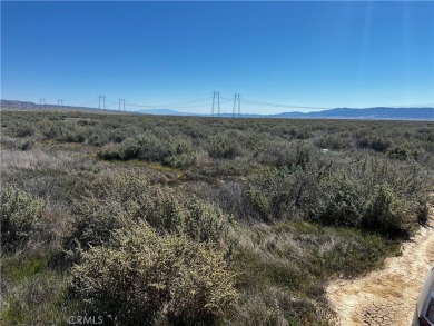 Lake Acreage For Sale in Santa Margarita, California