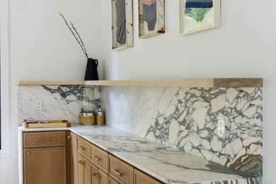 Profiting from water views and easy beach access in Sag Harbor - photo 4