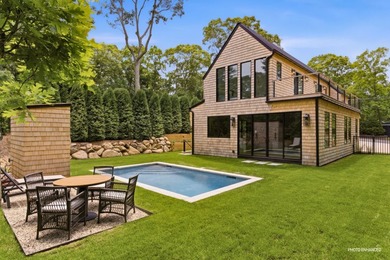 Profiting from water views and easy beach access in Sag Harbor - photo 7