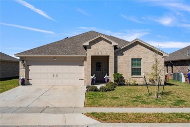 This beautiful 4 bedroom, 2 bath home is located in the - photo 1
