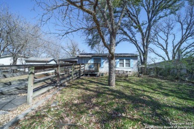 Lake Home For Sale in New Braunfels, Texas