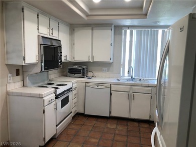 HUGE PRICE REDUCTION! Charming 3-bed, 2-bath townhome in a