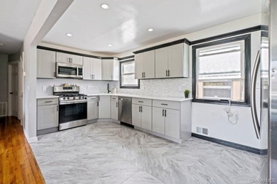 Welcome to this beautiful 3 bedroom home in Lindenhurst. Updated - photo 4