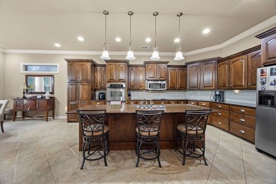 Amazing , like no other, one owner custom home within a wooded - photo 12