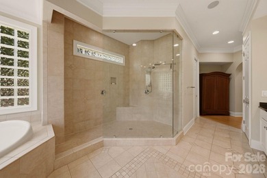 With breathtaking sunset views from nearly every room, this - photo 18
