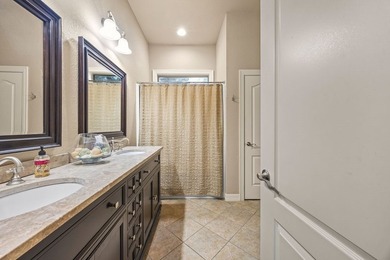 Amazing , like no other, one owner custom home within a wooded - photo 23