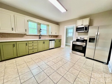 Charming older home located at 1225 W C St., full of character - photo 8