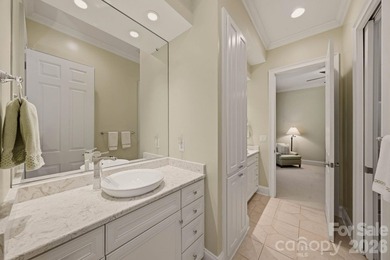 With breathtaking sunset views from nearly every room, this - photo 28