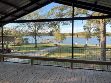 2-1 Waterfront Home w/ Guest House - 160 Ft Water Frontage - photo 4
