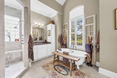Welcome to an exceptional lakefront residence in the prestigious - photo 35