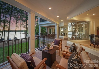 With breathtaking sunset views from nearly every room, this - photo 41
