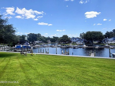 Spectacular Waterfront Townhome with Boat Slip! Enjoy the - photo 2