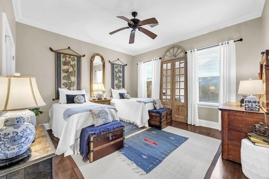 Welcome to an exceptional lakefront residence in the prestigious - photo 43