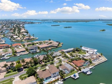 This charming 3-bedroom, 3-bath waterfront home is ideally - photo 44