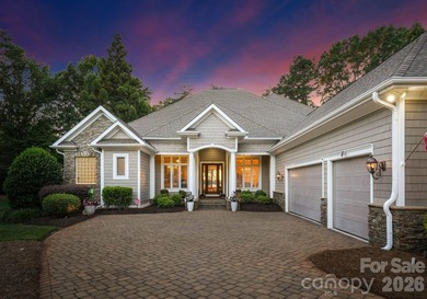With breathtaking sunset views from nearly every room, this - photo 47