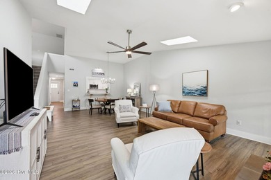 Spectacular Waterfront Townhome with Boat Slip! Enjoy the - photo 7