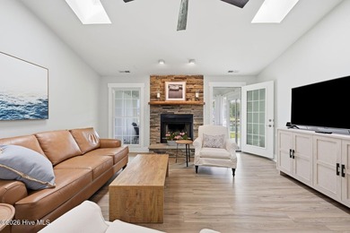 Spectacular Waterfront Townhome with Boat Slip! Enjoy the - photo 8