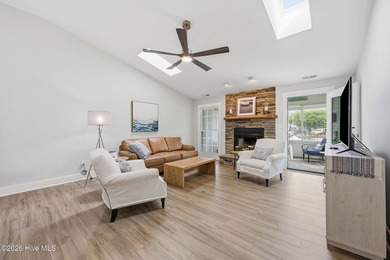 Spectacular Waterfront Townhome with Boat Slip! Enjoy the - photo 9