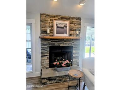 Spectacular Waterfront Townhome with Boat Slip! Enjoy the - photo 10