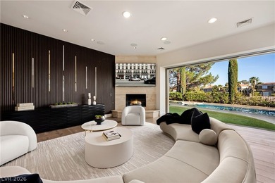 An oasis of amazing trees and greenery, Spanish Trail is an - photo 3