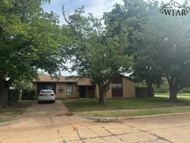 Lake Wichita Home For Sale in Wichita Falls Texas