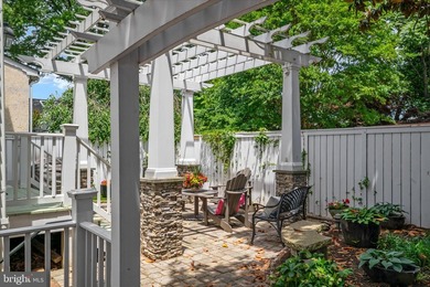 Perfectly positioned on one of the most coveted streets in - photo 15