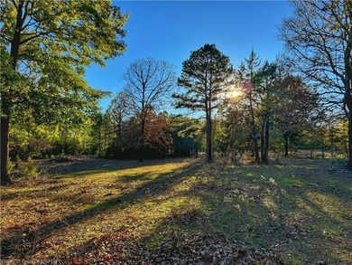 Discover the perfect blend of privacy, recreation, and - photo 18