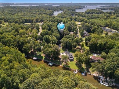 Lake Home For Sale in Mooresville, North Carolina