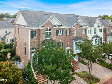 Rare custom-built brownstone with a private elevator in one of - photo 3