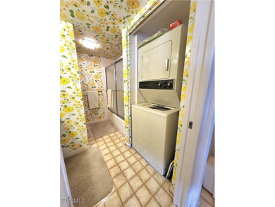 Discover the Florida dream lifestyle in this 1-bedroom - photo 25