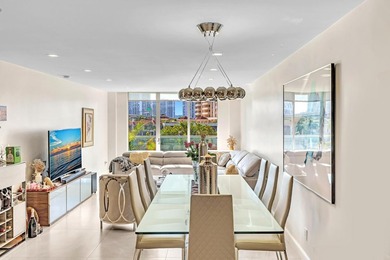 2bedroom, 2bathroom condo offers the kind of everyday living - photo 25