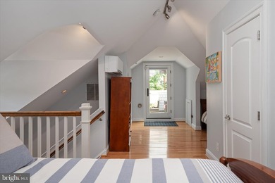 Perfectly positioned on one of the most coveted streets in - photo 30