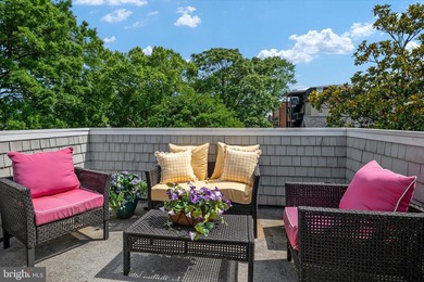 Perfectly positioned on one of the most coveted streets in - photo 33