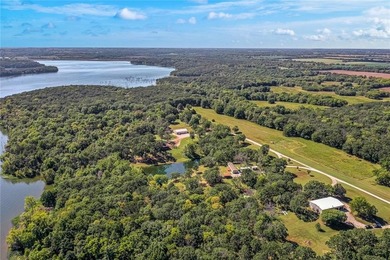 Big Hill Lake Home For Sale in Cherryvale Kansas