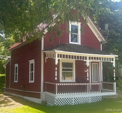 Hanbury Lake  Home For Sale in Vulcan Michigan