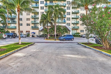 2bedroom, 2bathroom condo offers the kind of everyday living - photo 50