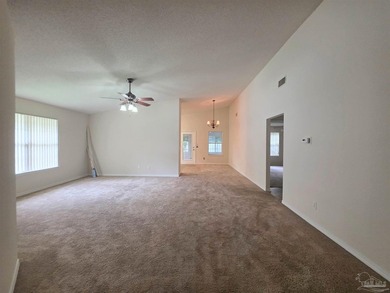 3BR/2BA home with family room, eat in kitchen with island - photo 3