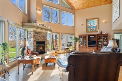 Custom-built home that includes a deeded parcel with 100 feet of - photo 8