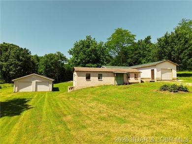Unique 5-acre property at the edge of Laurie, just a half mile - photo 11