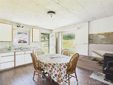 Unique 5-acre property at the edge of Laurie, just a half mile - photo 14