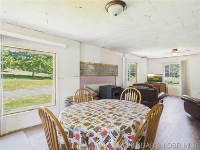 Unique 5-acre property at the edge of Laurie, just a half mile - photo 15