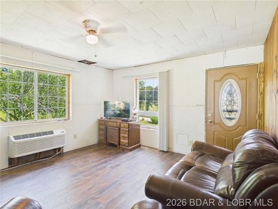 Unique 5-acre property at the edge of Laurie, just a half mile - photo 19