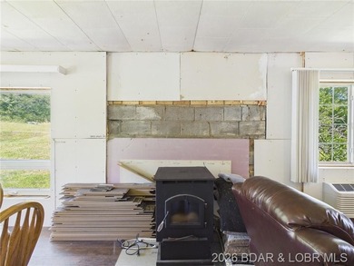 Unique 5-acre property at the edge of Laurie, just a half mile - photo 20
