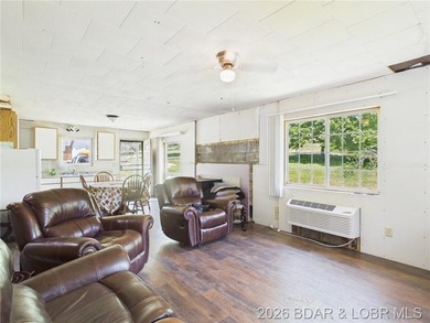 Unique 5-acre property at the edge of Laurie, just a half mile - photo 21