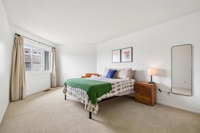 This is the one! Thoughtfully updated and beautifully maintained - photo 23