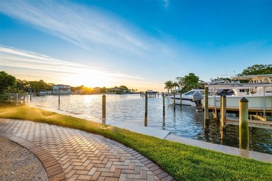 Welcome to refined waterfront living in the coveted South Tower - photo 32